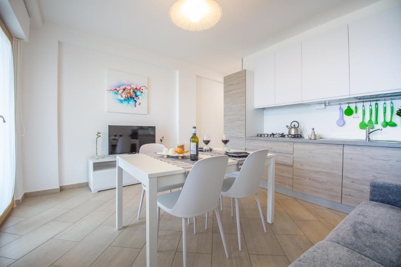 Abruzzodamare Amazing Apartments With Romantic Sea View Francavilla Al Mare Exteriér fotografie