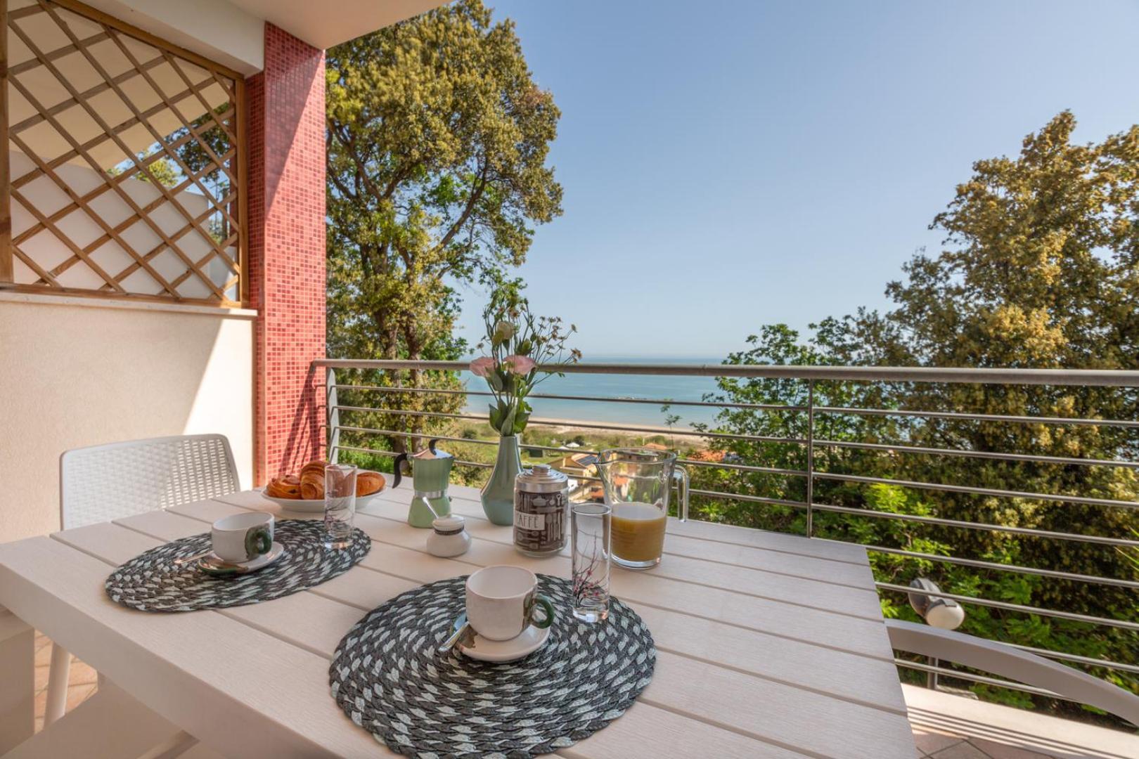 Abruzzodamare Amazing Apartments With Romantic Sea View Francavilla Al Mare Exteriér fotografie